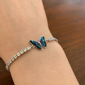 NWOT 🌈Rainbow Butterfly🦋 Bracelet